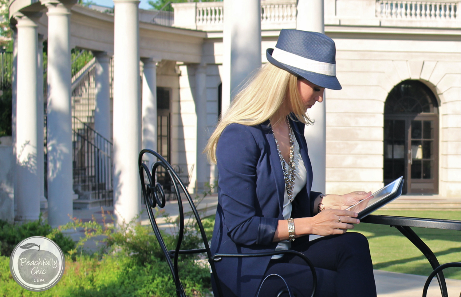 navy-outfit-fedora-in-atlantic-station