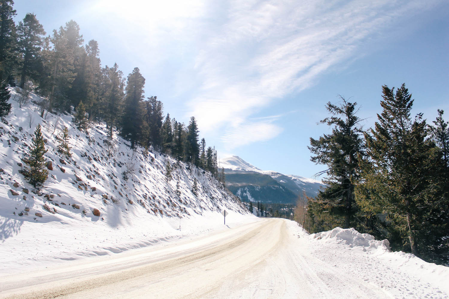 breckenridge-rocky-mountain-snow-road-2