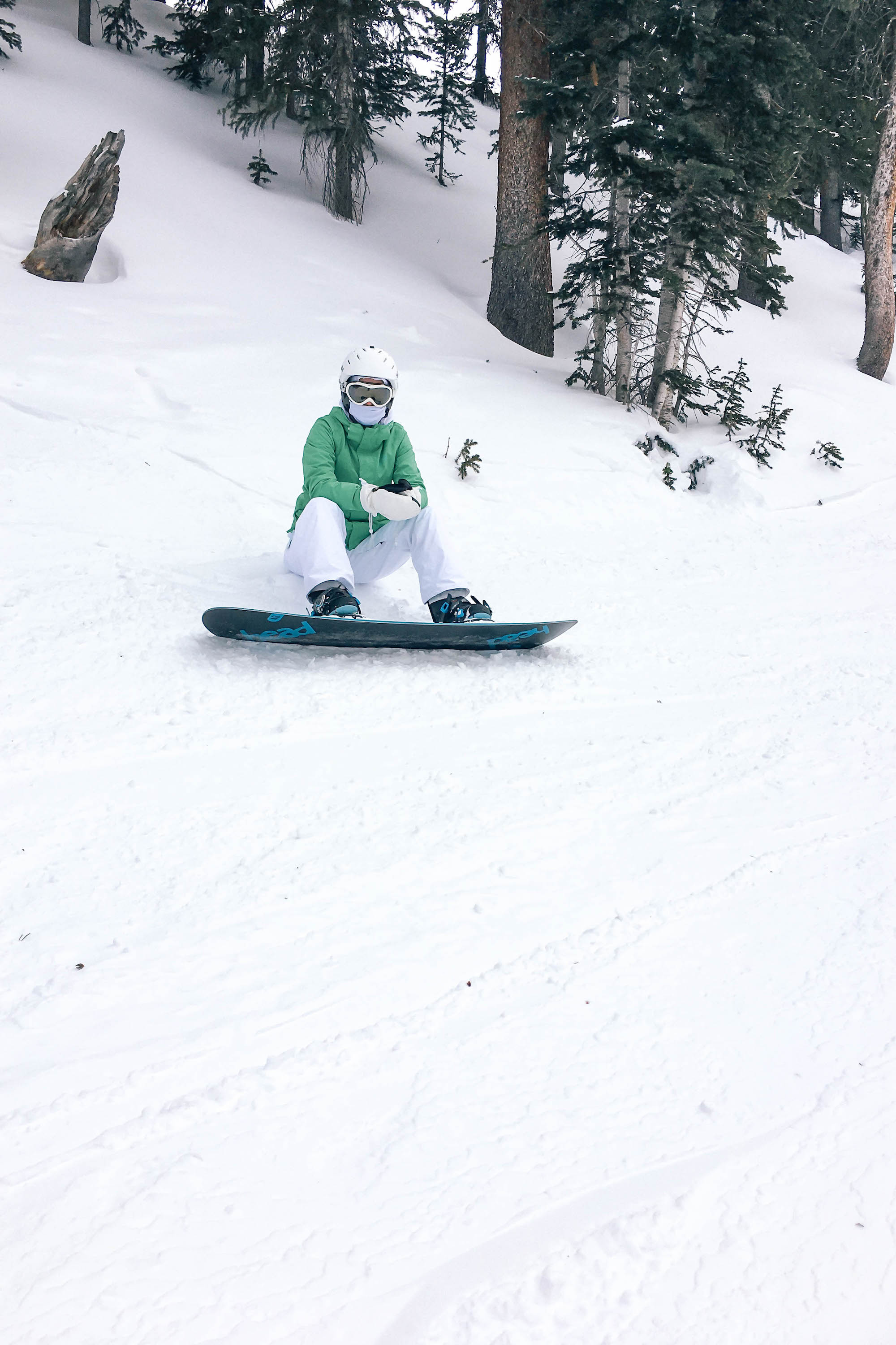 snowboarding-loveland-colorado-allison-cawley-travel-blogger-1