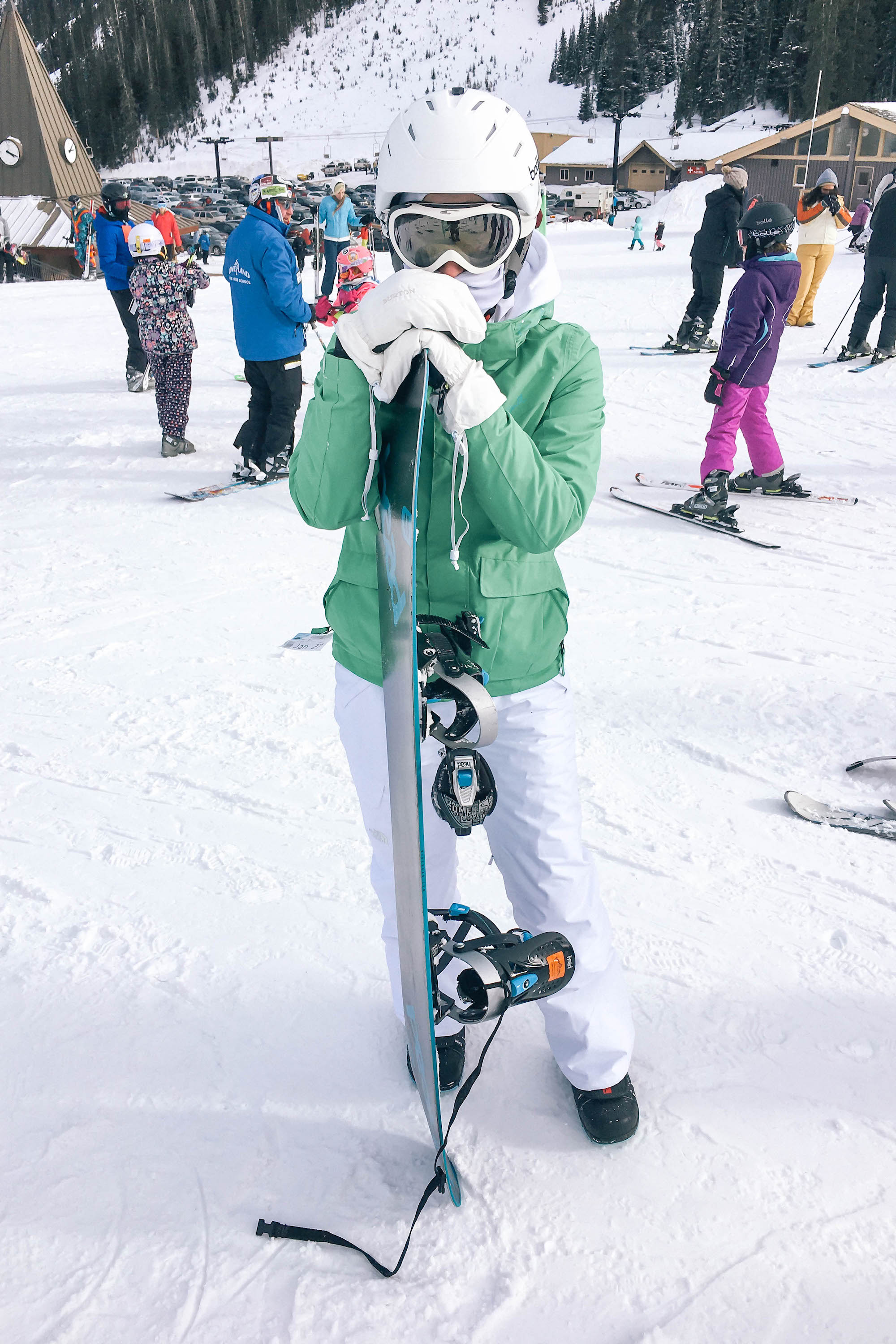 snowboarding-loveland-colorado-allison-cawley-travel-blogger