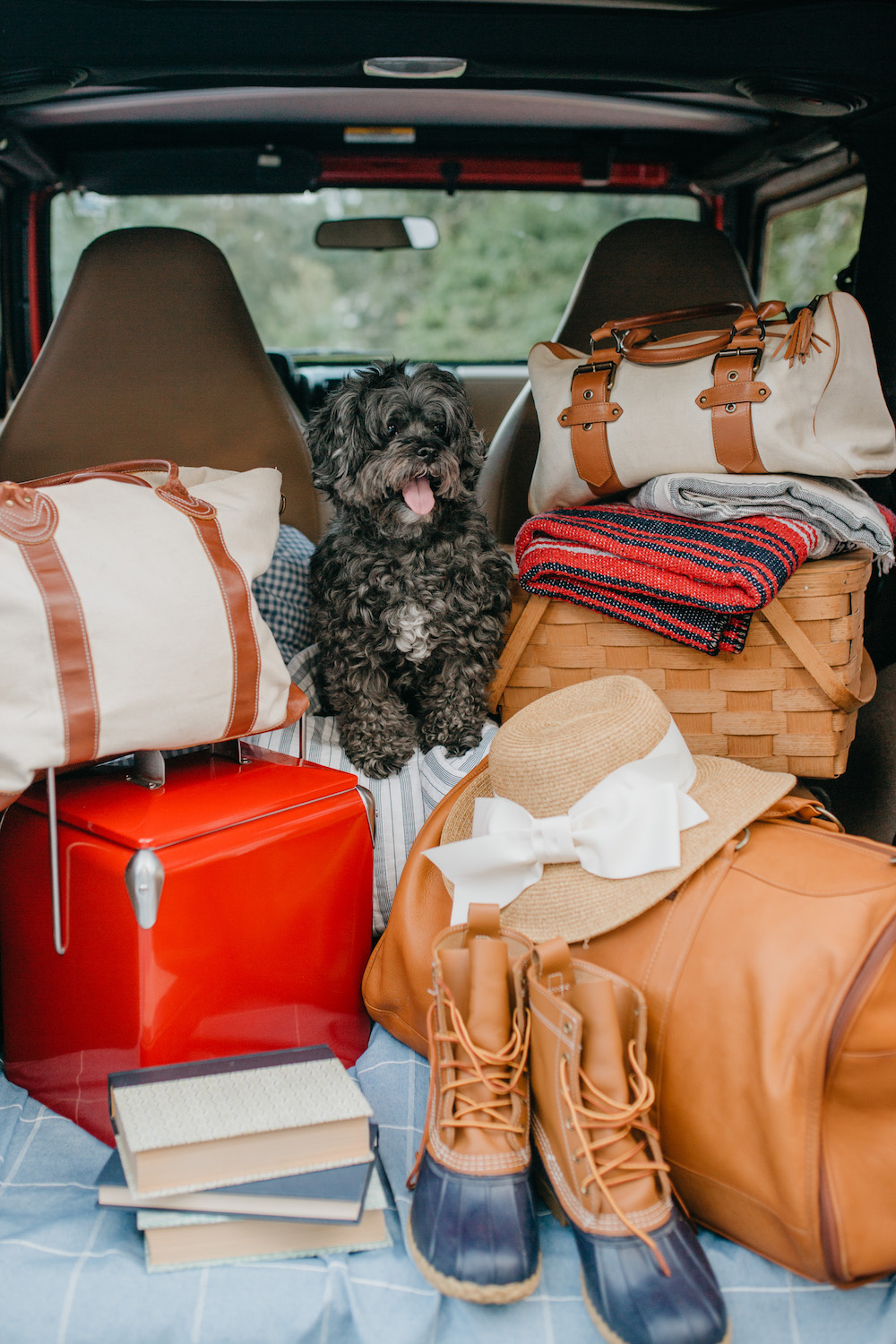 southern-atlanta-bloggers-red-jeep-travel-packing-list-essentials