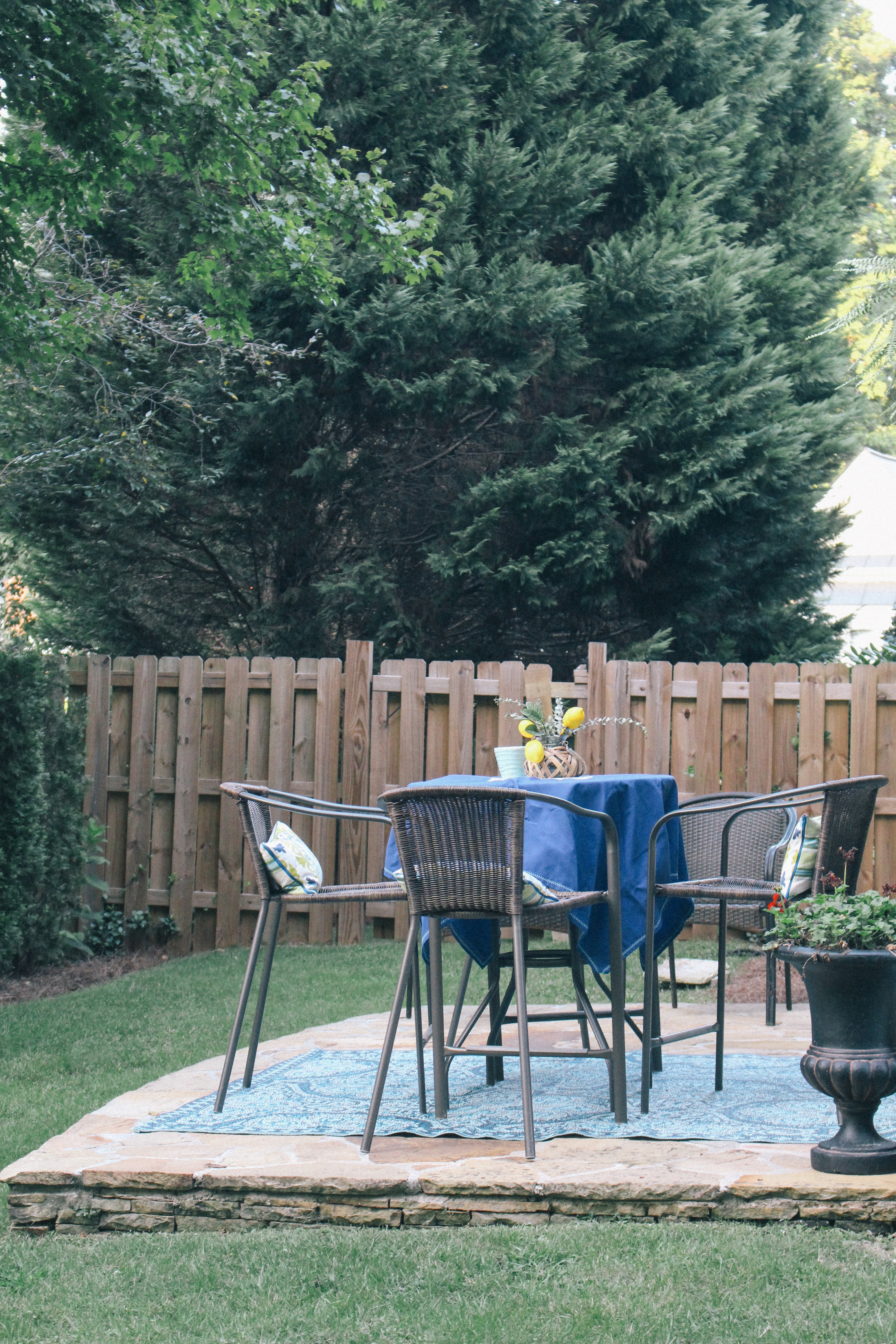 DIY-Backyard-Makeover-Tour-8002