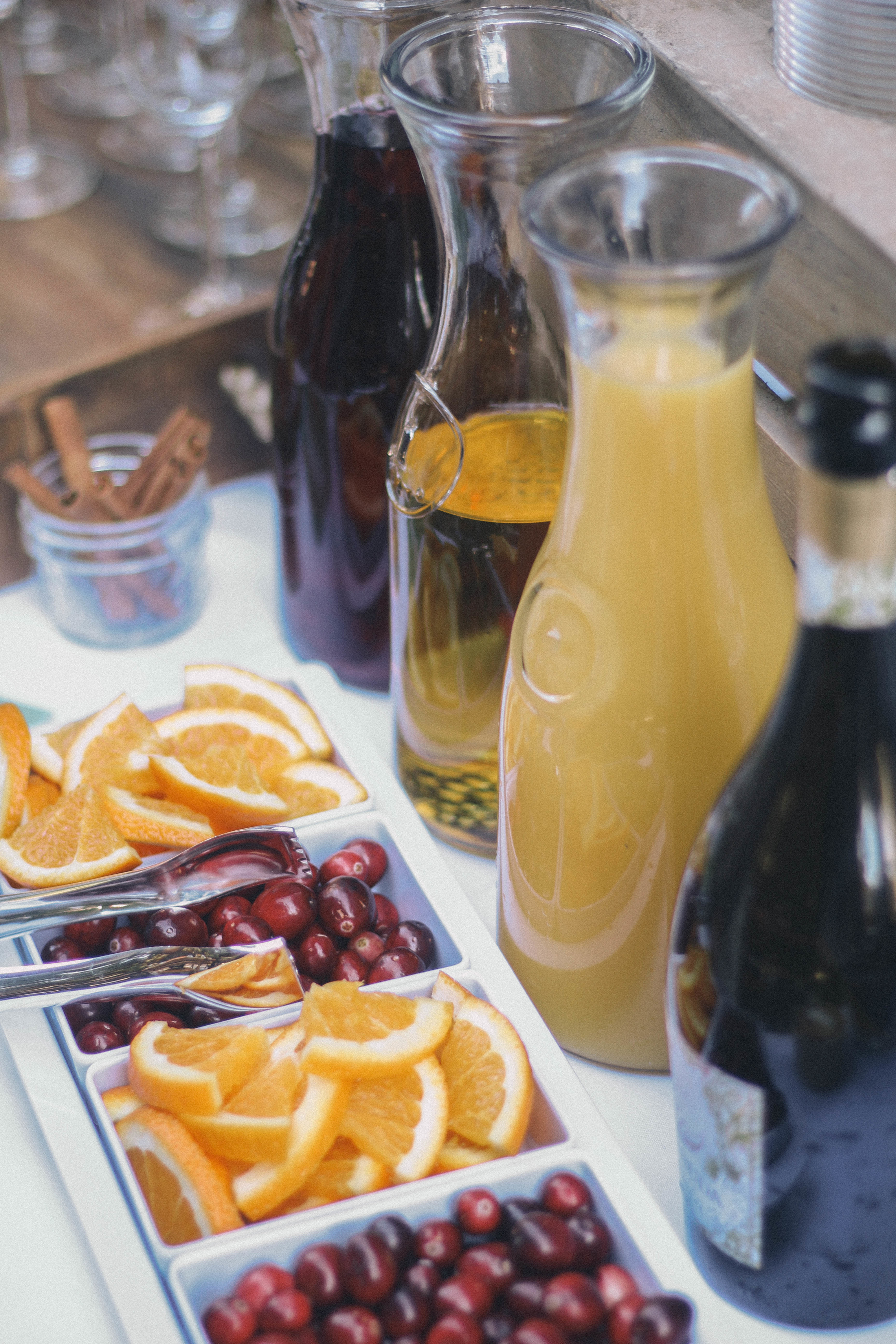 3 Steps To Make A Fabulous Mimosa Bar! 