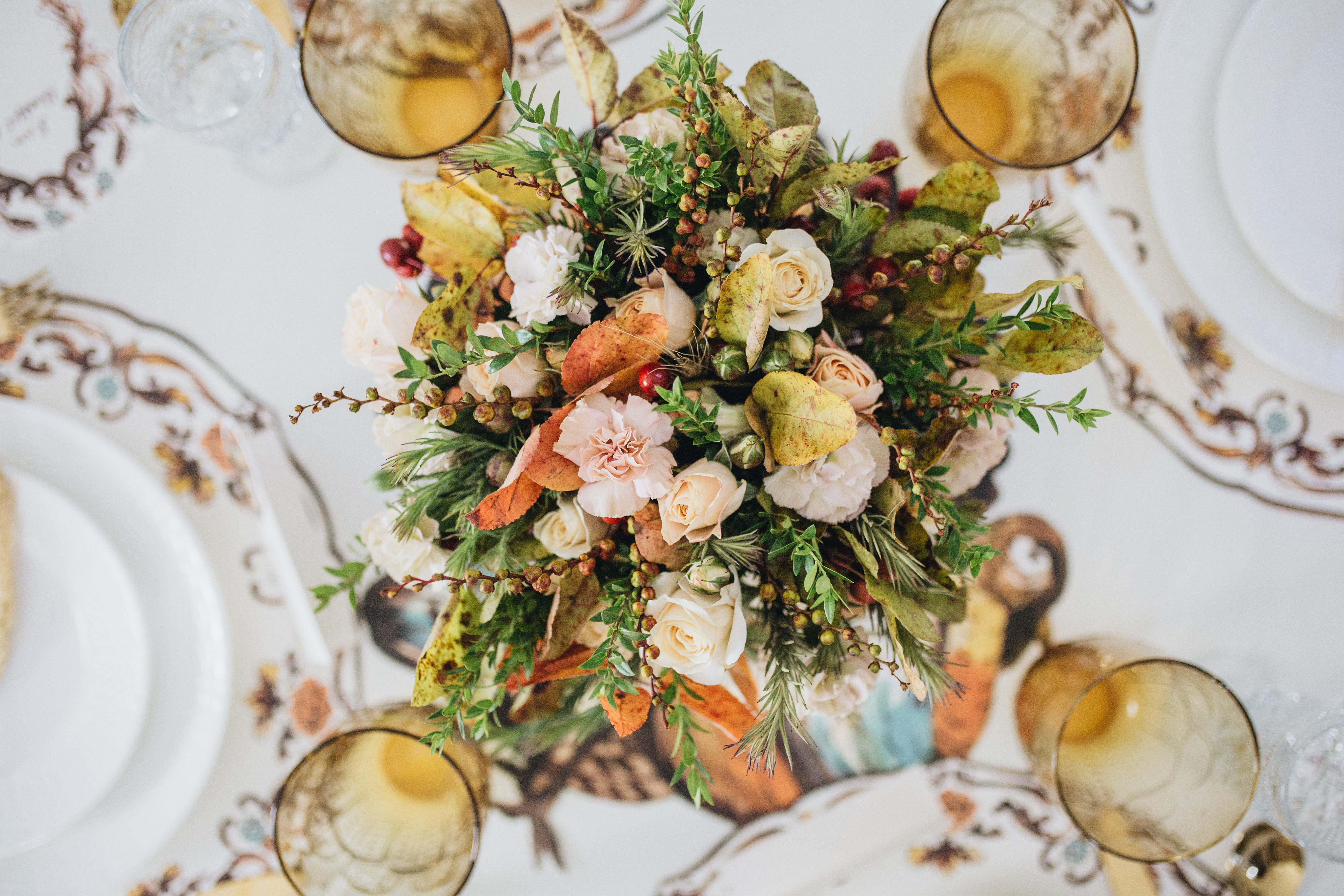 Thanksgiving-Harvest-Tablescape-Design-Fall-Flowers-3