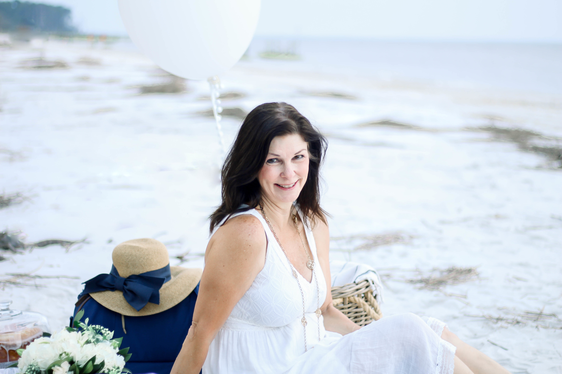 Beach-Dinner-Picnic-Bonnie