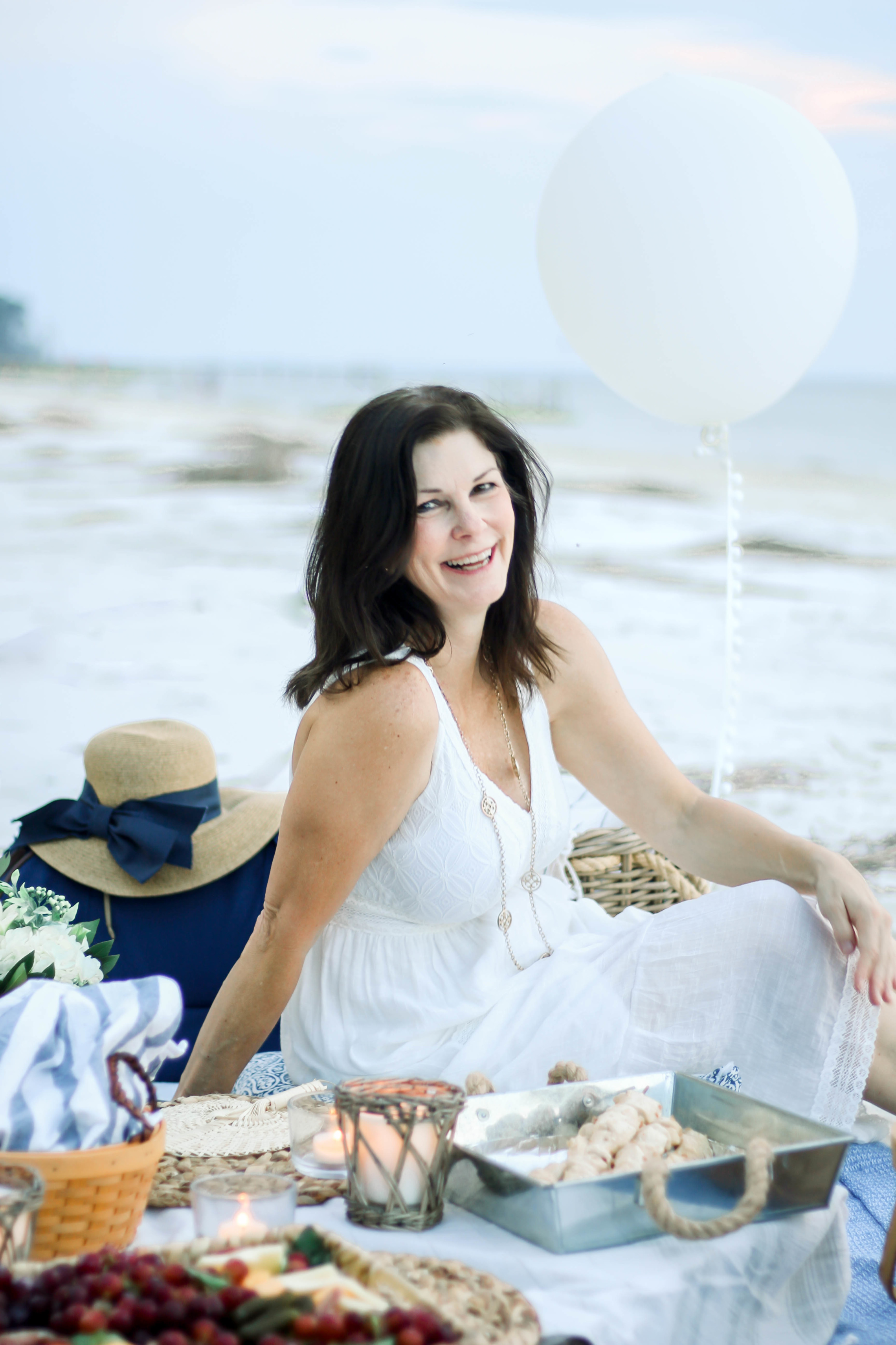 Beach-Dinner-Picnic-Bonnie-Bussey