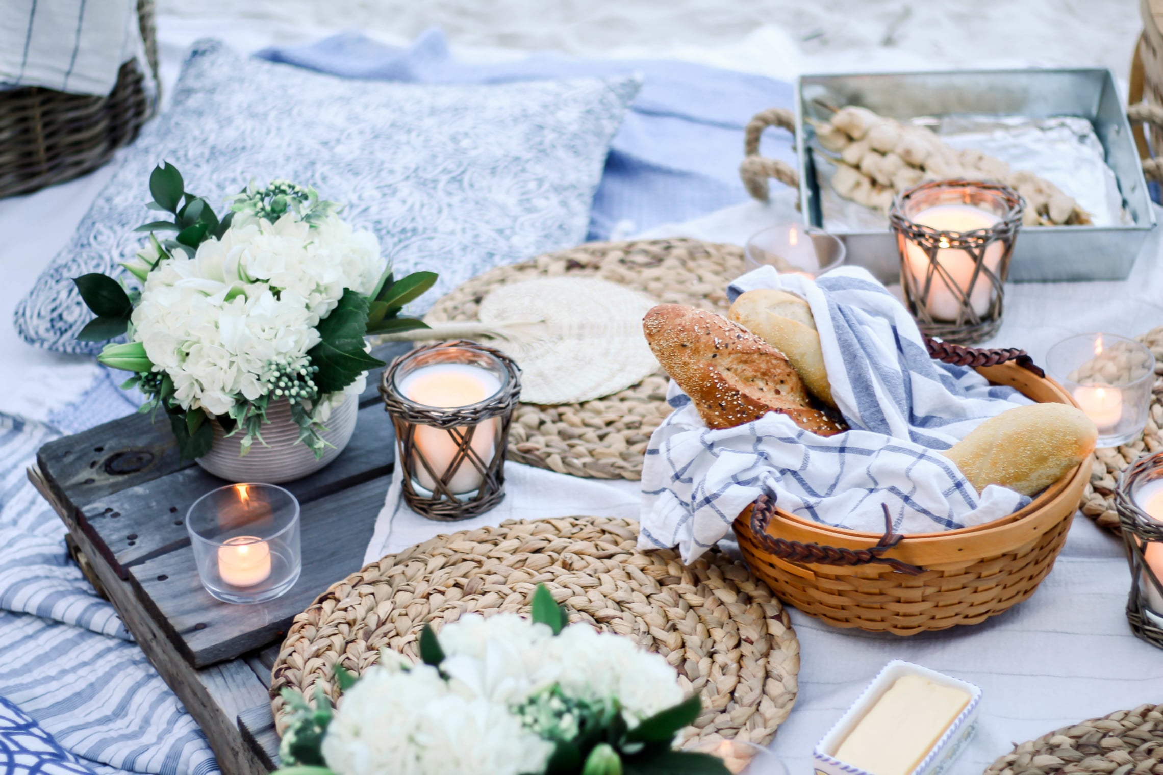 Birthday-Beach-Dinner-Picnic
