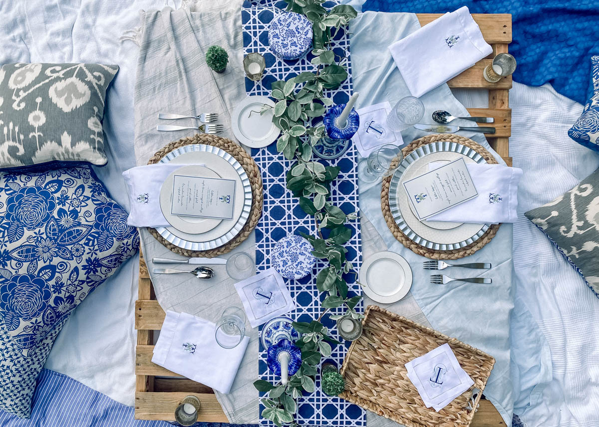 Backyard Picnic Pallet Setup