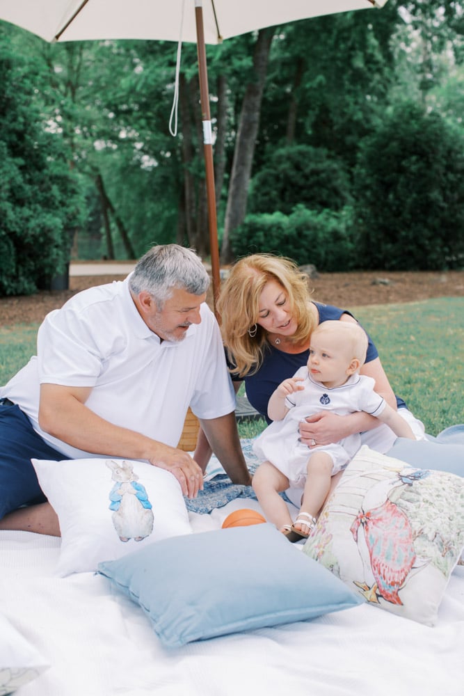 Peachfully-Chic-Peter-Rabbit-Themed-First-Birthday-Decor-Picnic