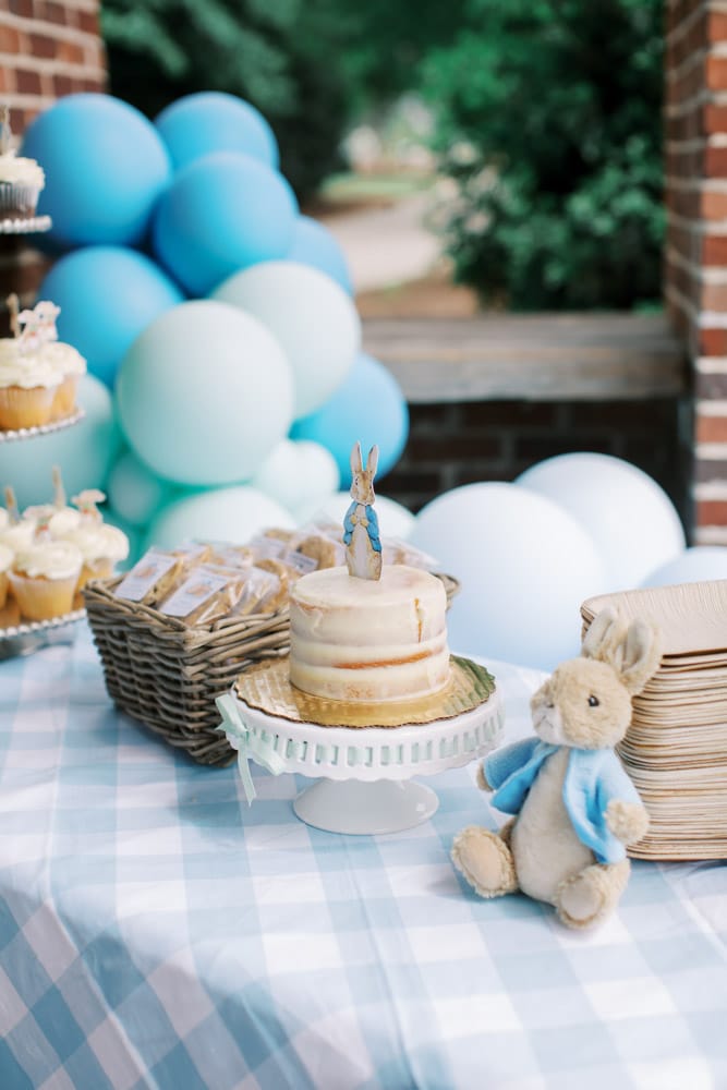 Peachfully-Chic-Peter-Rabbit-Themed-First-Birthday-Decor