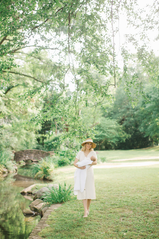 Atlanta-Blogger-Photographer-Duck-Pond-Newborn-Picnic-53-Allison-Cawley