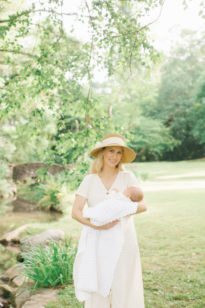 Atlanta-Blogger-Photographer-Duck-Pond-Newborn-Picnic-56-Allison-Cawley